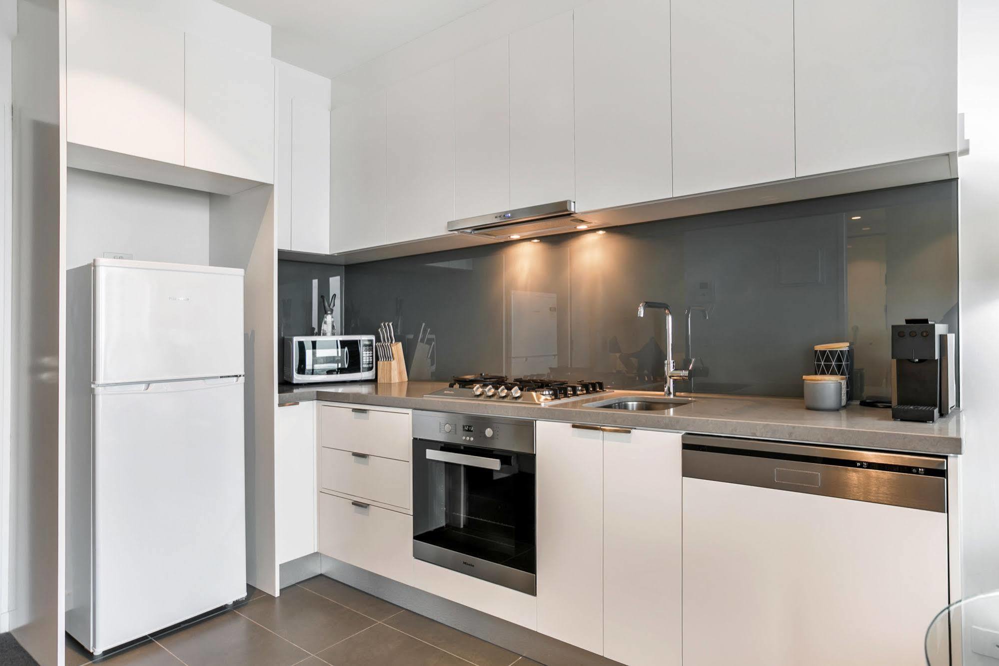 Serviced Apartments Melbourne - Platinum Exteriör bild